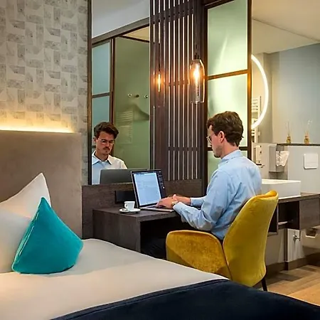 Hetzel 4* Stuttgart