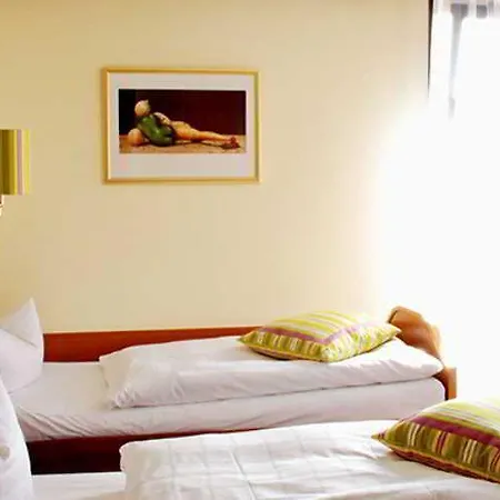Hetzel Hotel 4*