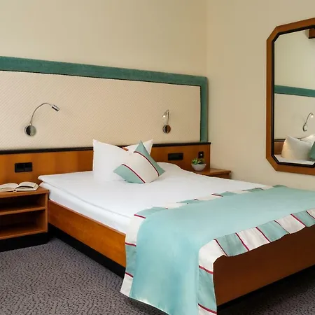 Hetzel Hotel 4*
